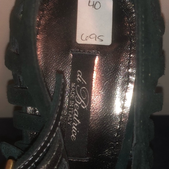 di Beatrice Suede Heels - Picture 6 of 7